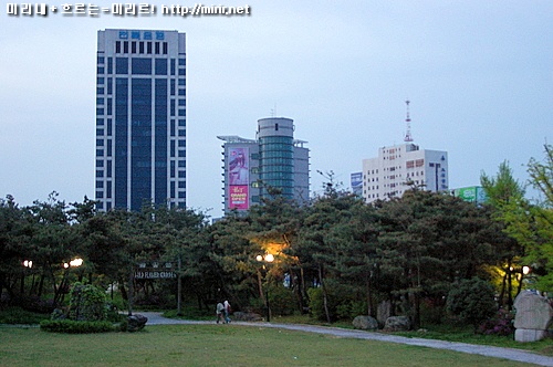 전북은행, 코앞, 전북일보 빌딩