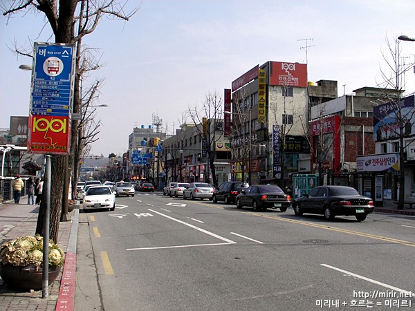 전주객사 앞 도로